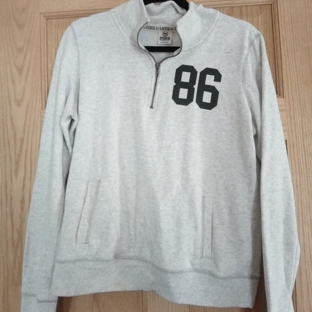 Grey pink sweatshirt